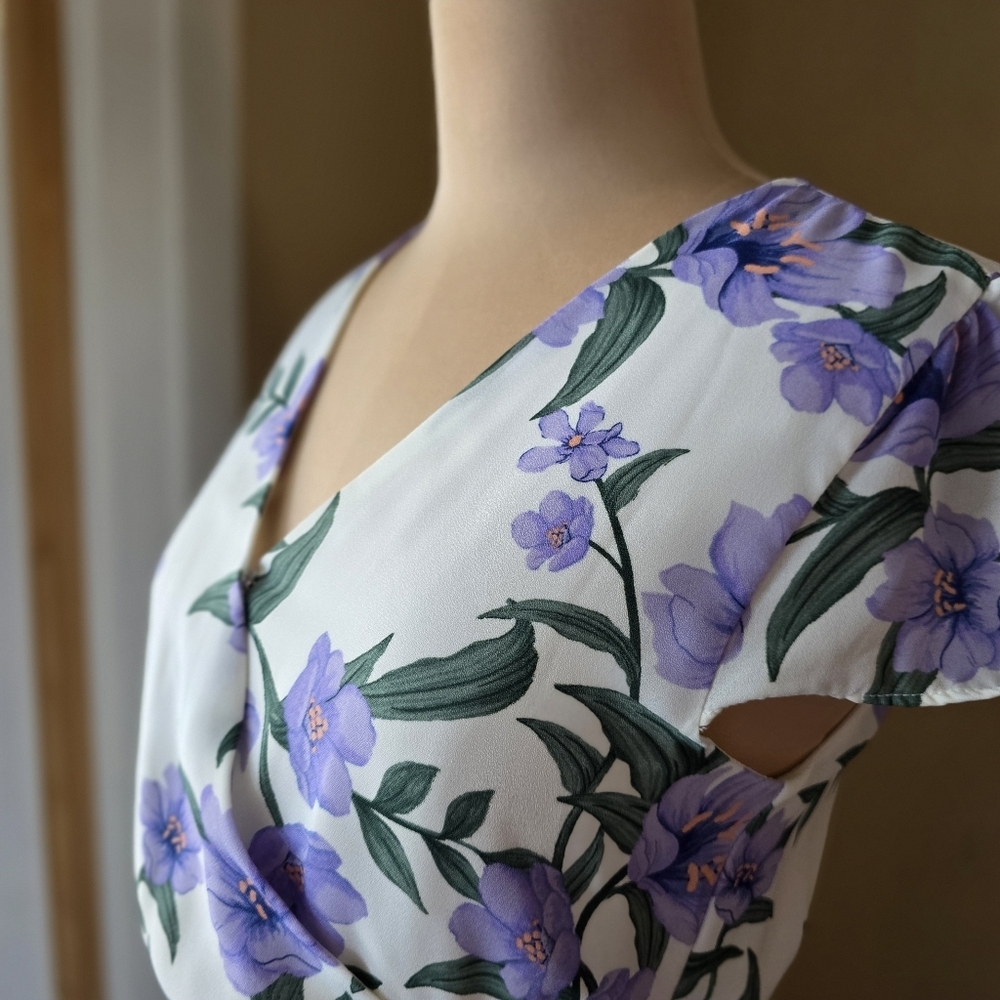 Blu Pepper White Wrap High-Low Dress with Purple Floral Print - Picture 4 of 11